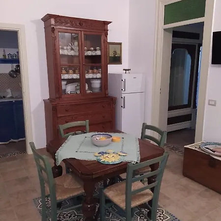 Casa Lo Re Santa Flavia