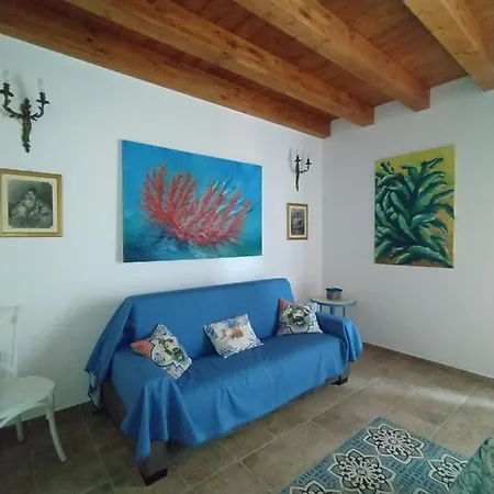 Holiday home Casa Lo Re Santa Flavia